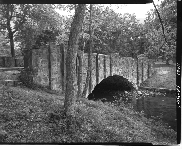 AR-52 Lakeshore Drive Bridge_Page_2